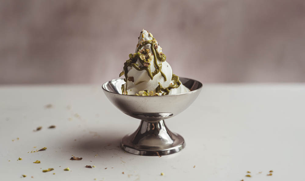 Handwerklich hergestelltes und veganes ... Softeis